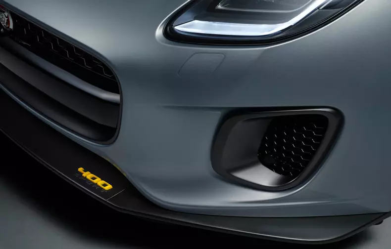 2017-jaguar-f-type-facelift-23