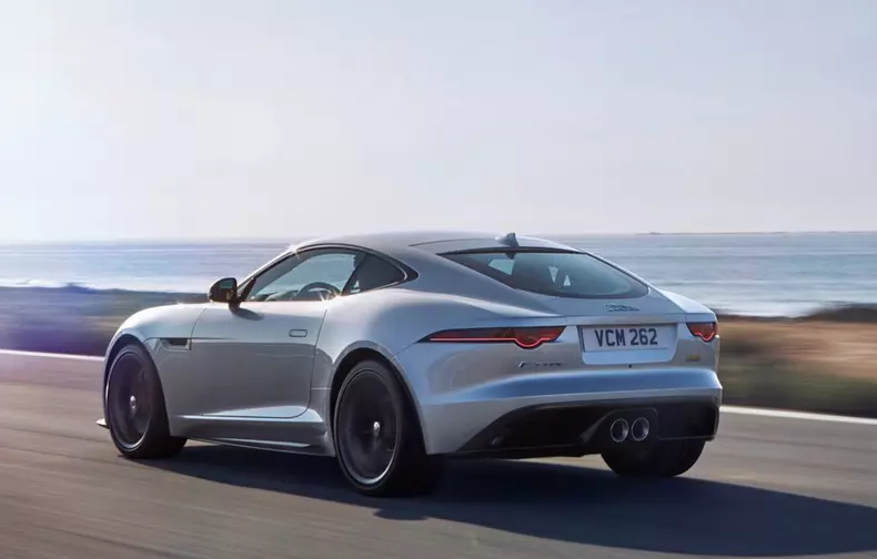 2017-jaguar-f-type-facelift-34