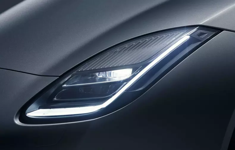 2017-jaguar-f-type-facelift-59