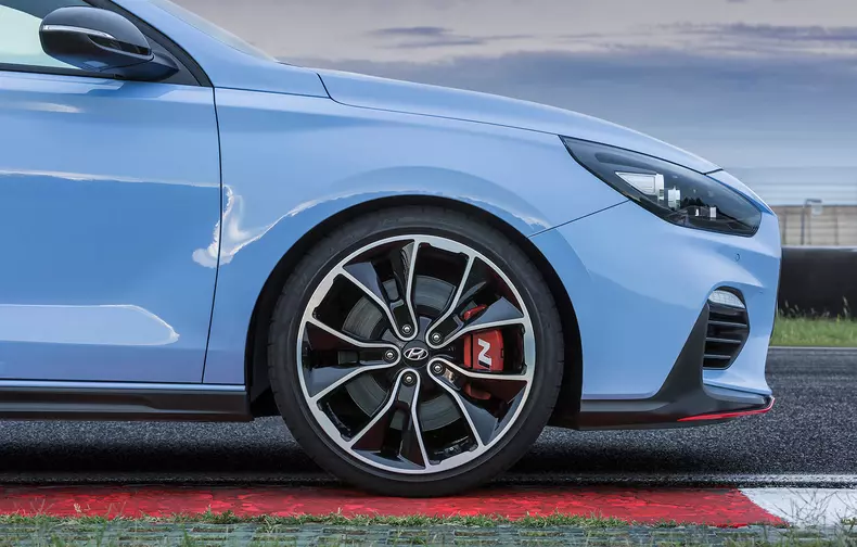 Hyundai i30 N 8
