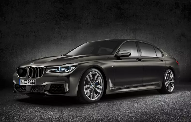 BMW M760Li Dragnea