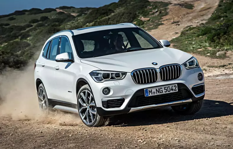 2015-bmw-x1-54-1024×653