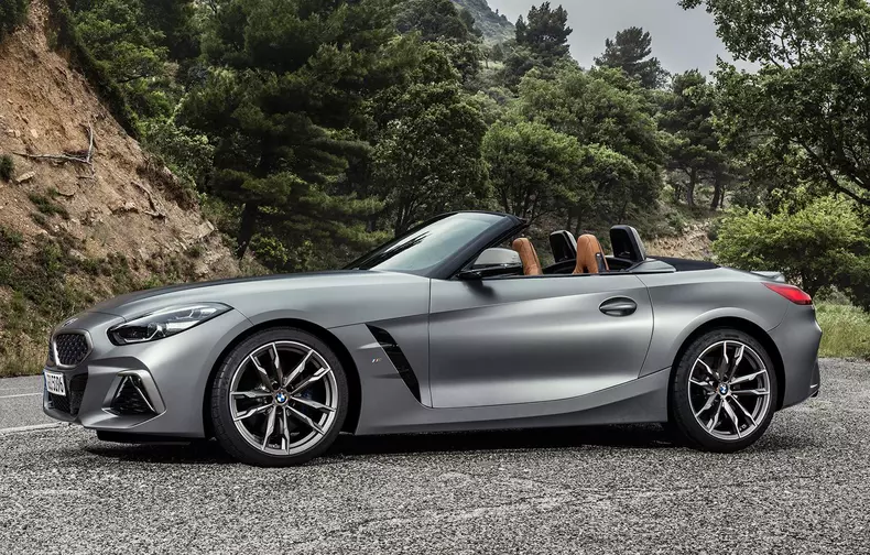 BMW Z4 este disponibil cu trei motoare 47