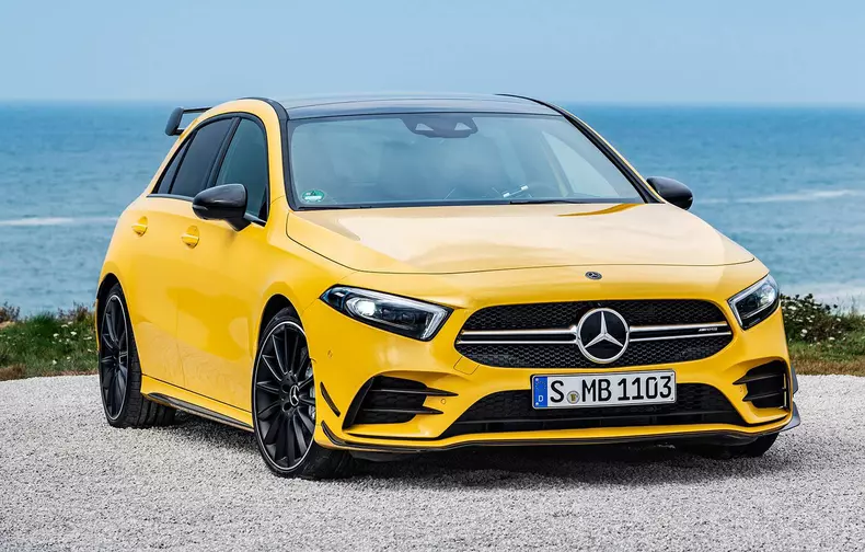 Mercedes-AMG A35 4Matic 01