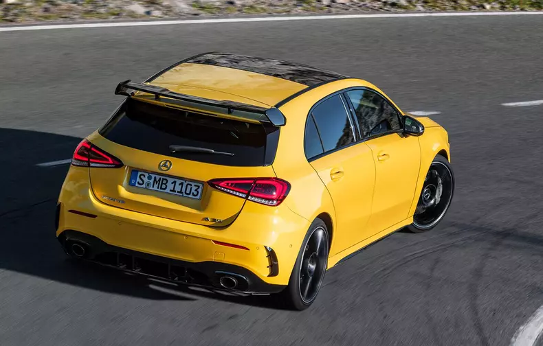 Mercedes-AMG A35 4Matic 06
