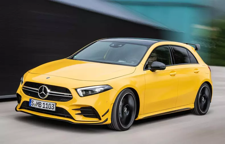Mercedes-AMG A35 4Matic 09