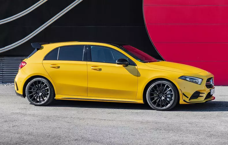 Mercedes-AMG A35 4Matic 23
