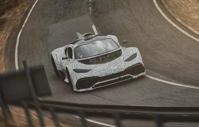 Mercedes-AMG Project one prototip test
