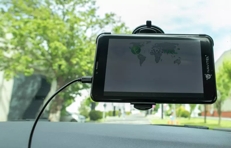 Navitel E505 auto bild romania foto vlad chirea 14