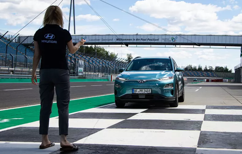 record Hyundai Kona 7