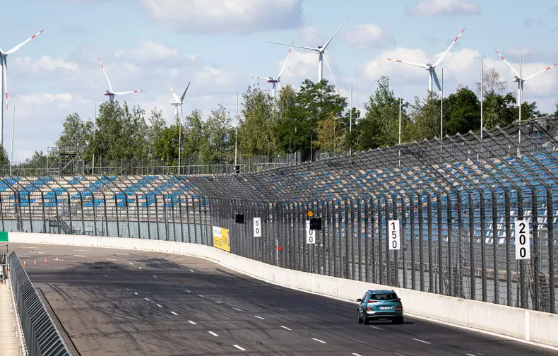 record Hyundai Kona 8