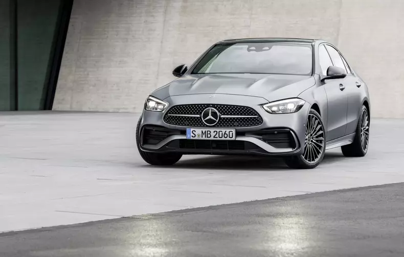 Mercedes Benz Clasa C 2021 12