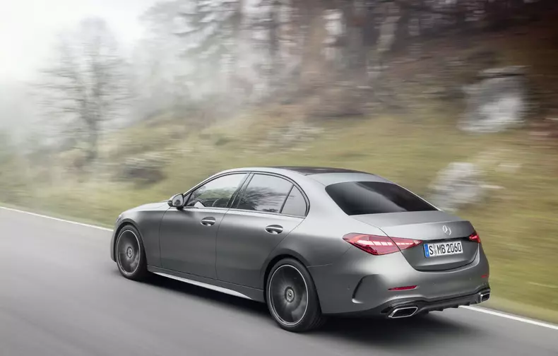 Mercedes Benz Clasa C 2021 3