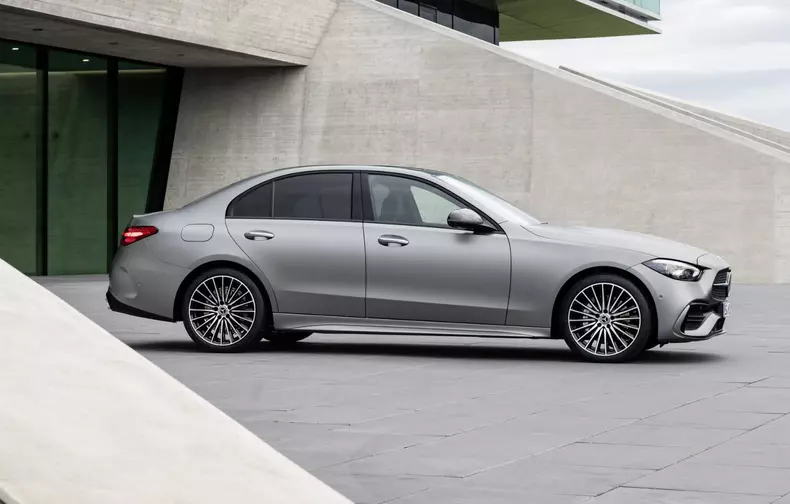 Mercedes Benz Clasa C 2021 8