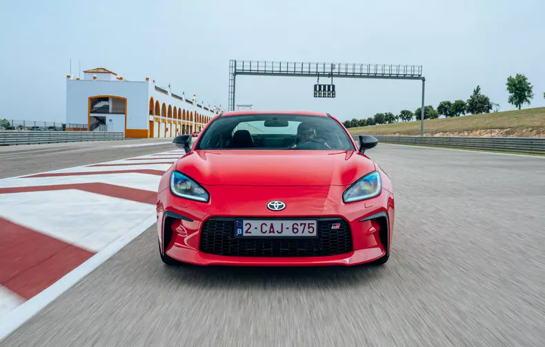Toyota GR86 Europa 4