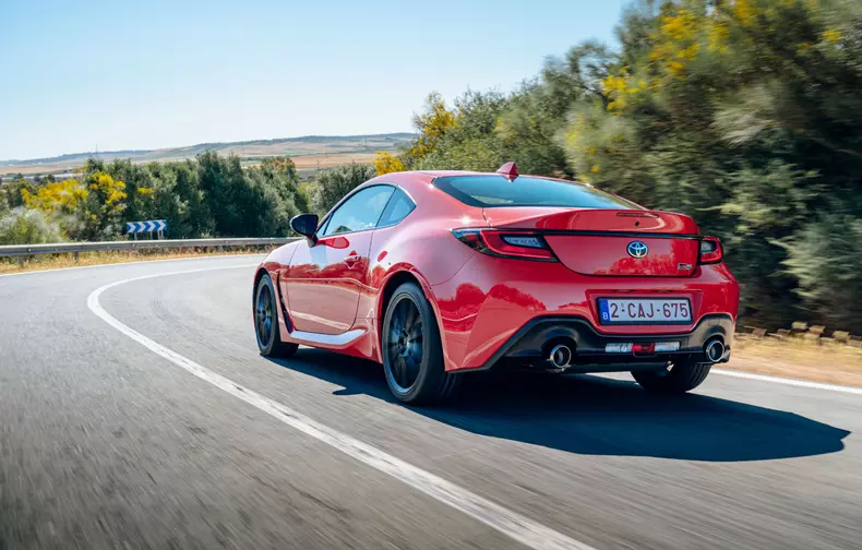 Toyota GR86 Europa 8