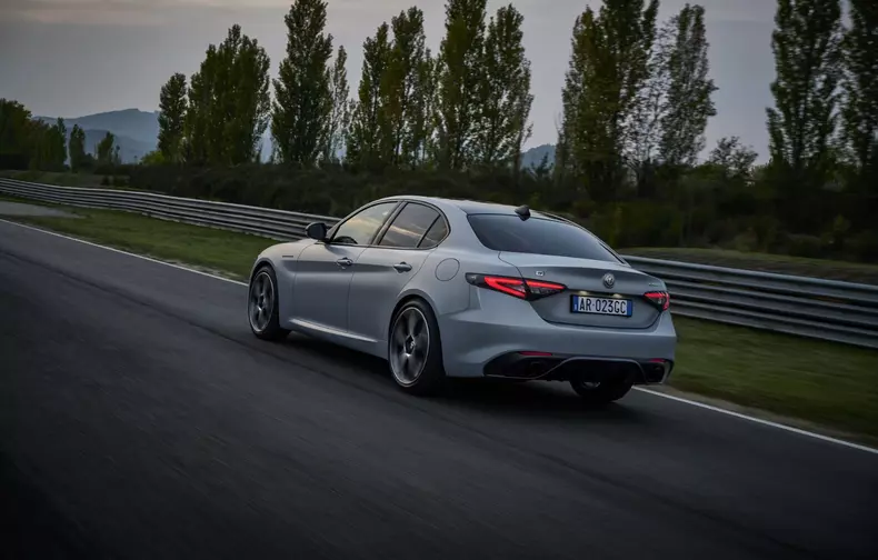 giulia si stelvio facelift 4