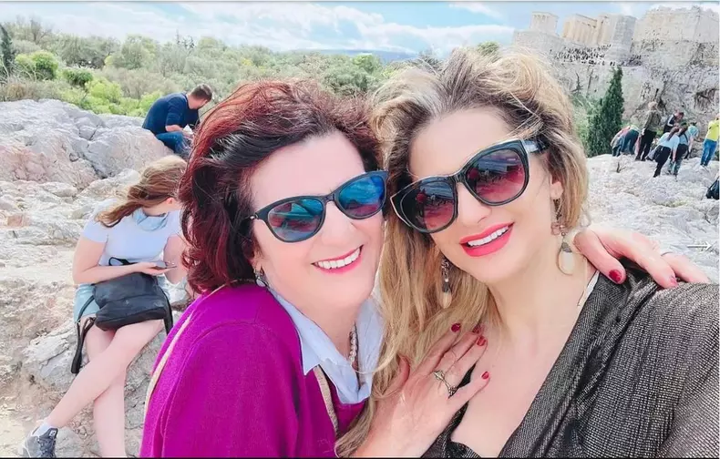 julia-chelaru-mama-vacanta-1