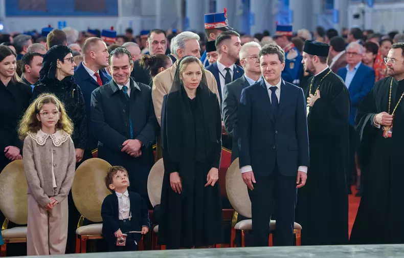 familia prezidentiala la inaugurarea catedralei4