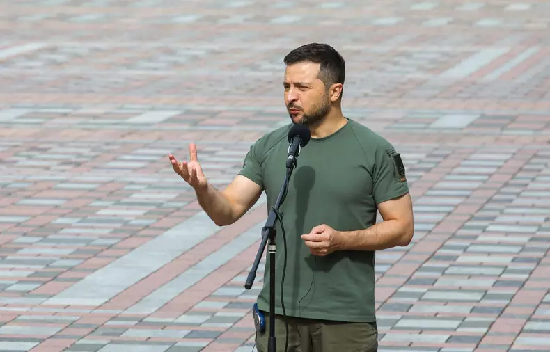 Zelenskyy meets Latvian President and Polish PM in Kyiv