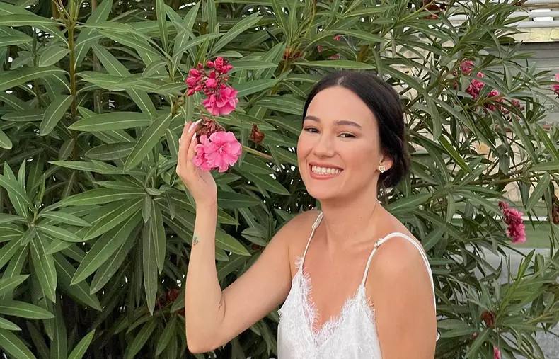 Influencerița Mimi, despre depresia apărută după despărțirea de Sebastian Dobrincu. "Am plâns 136 de zile la rând"
