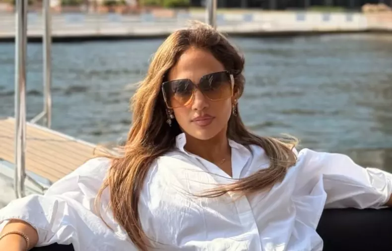 Jennifer Lopez