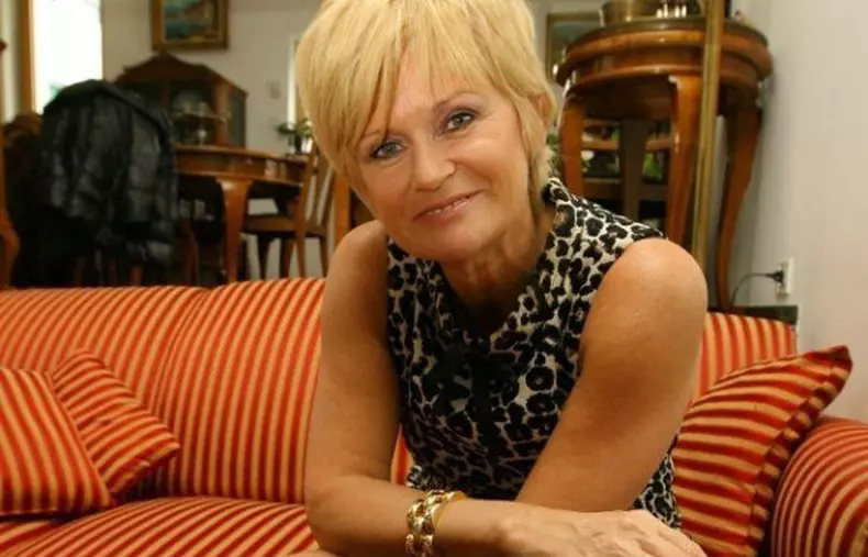 monica tatoiu vedeta