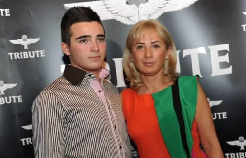 Radu Mazăre Jr. mama8