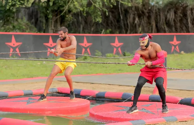 Exatlon_Catalin Cazacu vs Hijo de Octagon