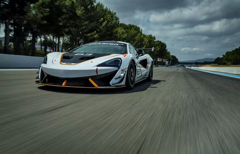 mclaren 570s sprint (1)