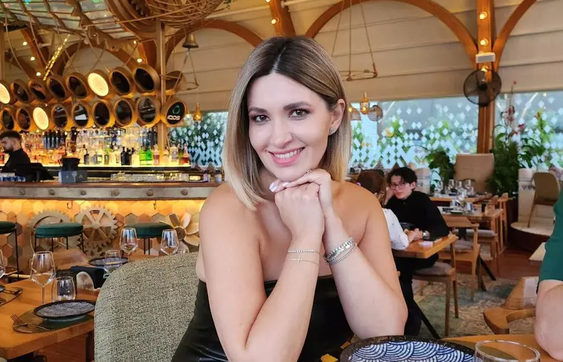Ela Crăciun
