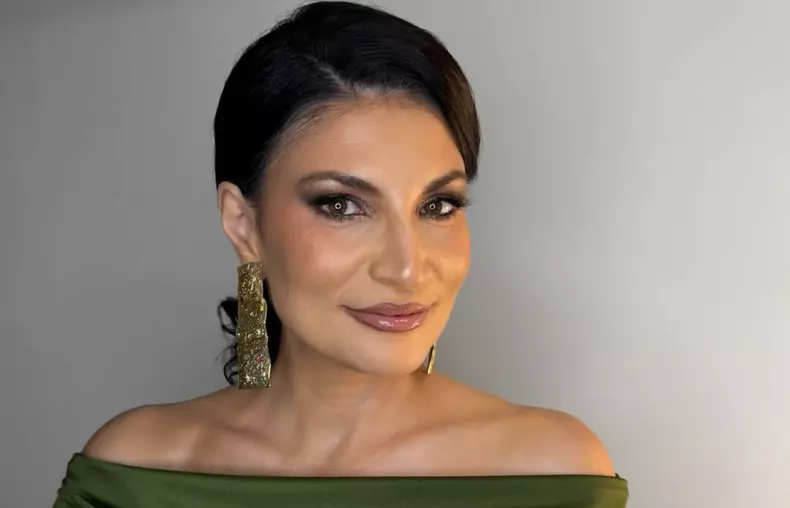 ioana ginghina40