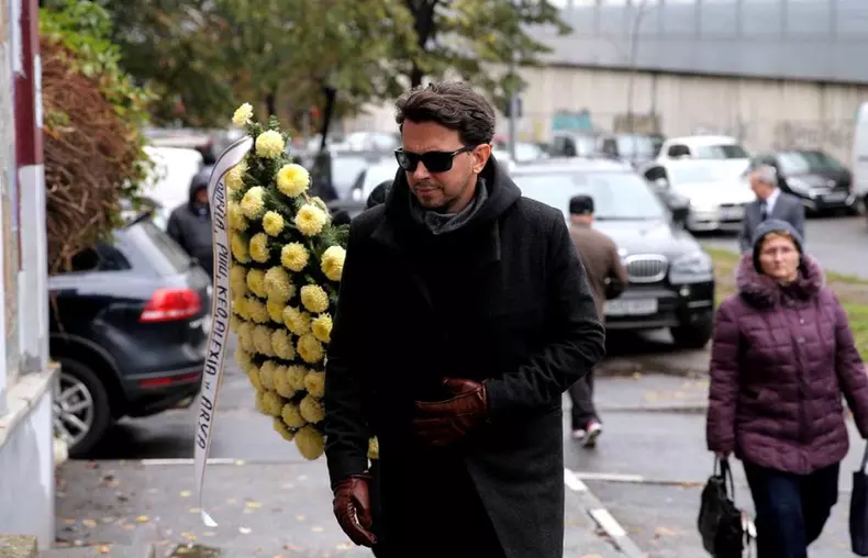 Keo la inmormantarea lui Mihai Constantinescu