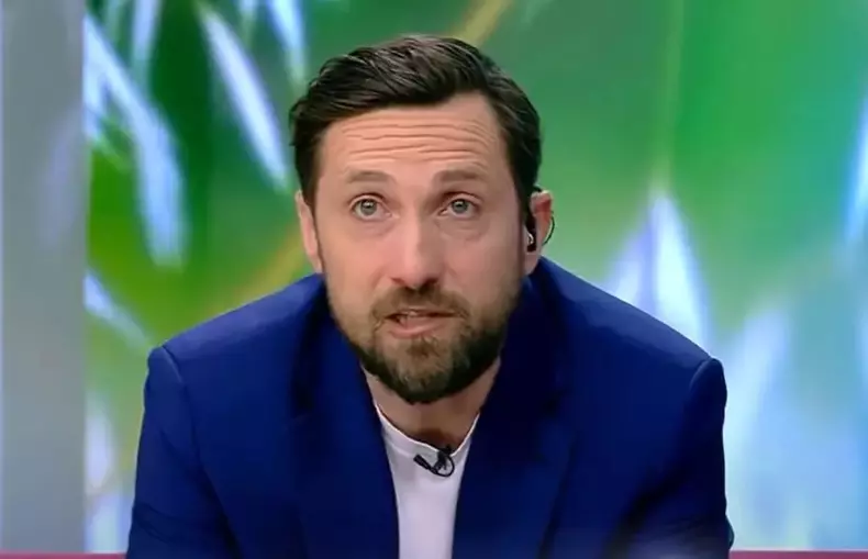 Motivul-pentru-care-Razvan-Simion-si-Dani-Otil-s-au-emotionat-pana-la-lacrimi-in-direct-2