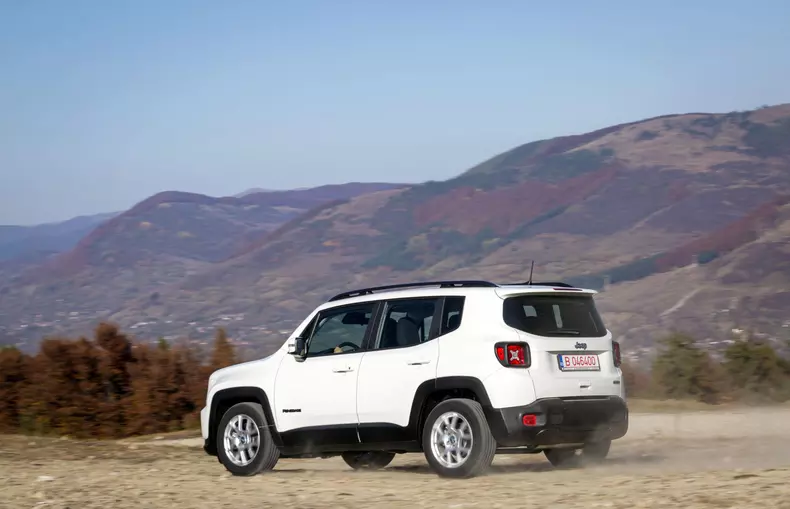 Jeep Renegade 019