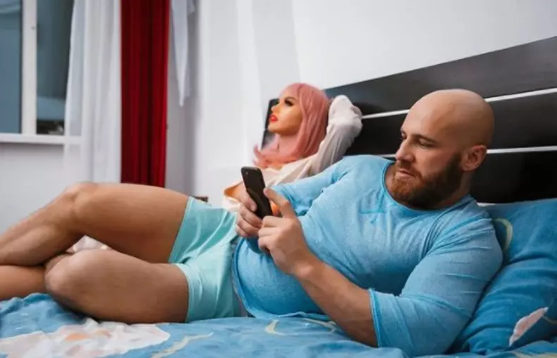 ZjYxYmVkNzUxMWI2NDU0MWI4YWNkMmRlOTliNTU4.thumb_