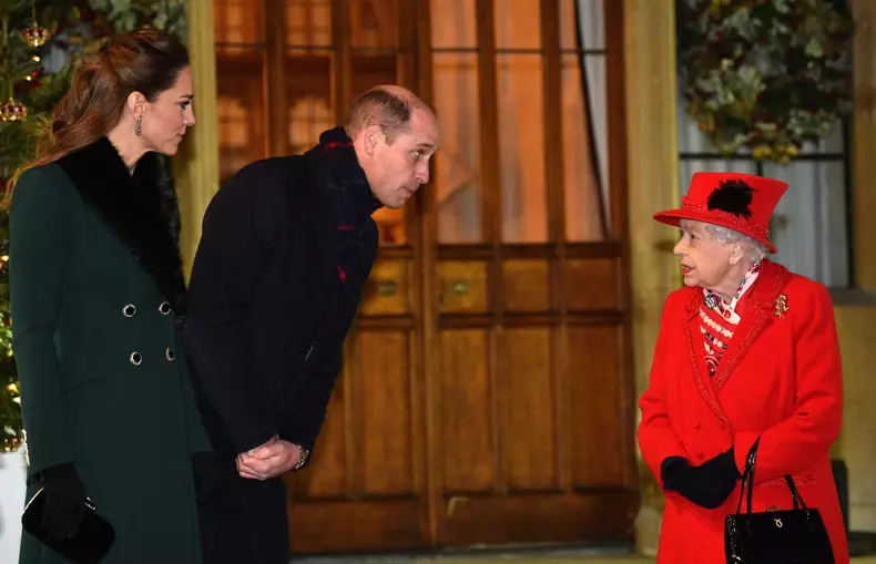 Royal family gives thanks to local volunteers and key workers