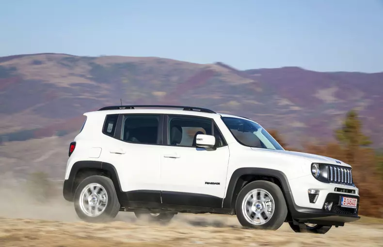Jeep Renegade 021