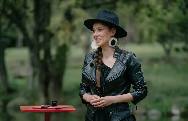 Irina Fodor, la america express