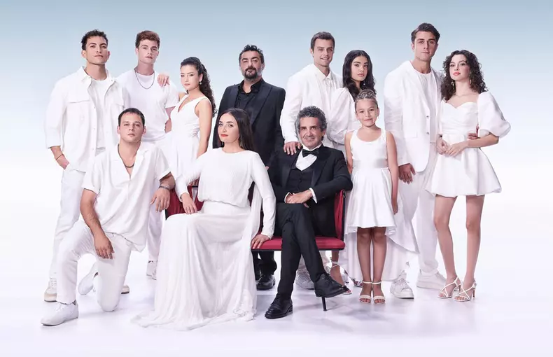 serial Totul pentru familia mea_din 20 august Kanal D