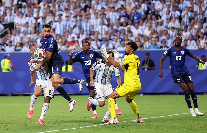 Argentina v Cabo Verde: Round of 32 - FIFA World Cup 2026