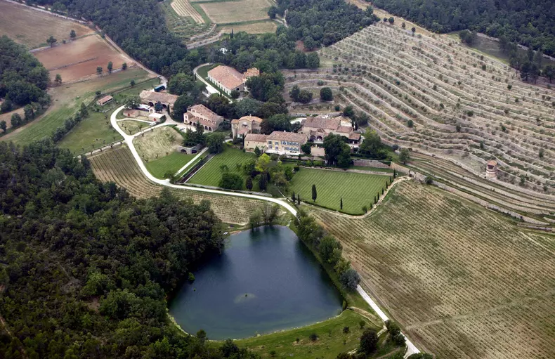 chateau-miraval-hepta_5348234