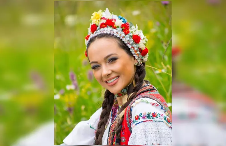 Adevaratul-motiv-pentru-care-Vladuta-Lupau-a-anulat-nunta-cu-Adi-Rus-9