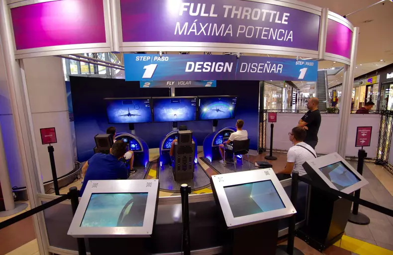 expoziție aeronautică și aerospațiala3