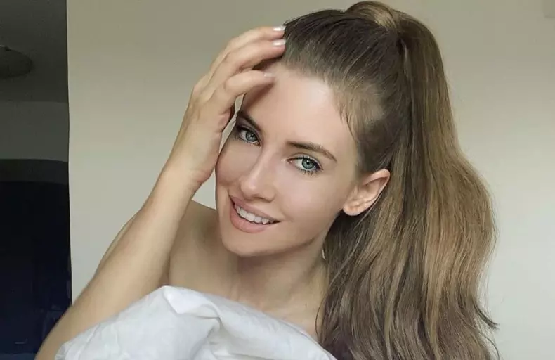 iulia-albu-se-pregateste-de-nunta-zda-ma-marit-cine-ar-putea-fi-nasii_6_1_size24-1