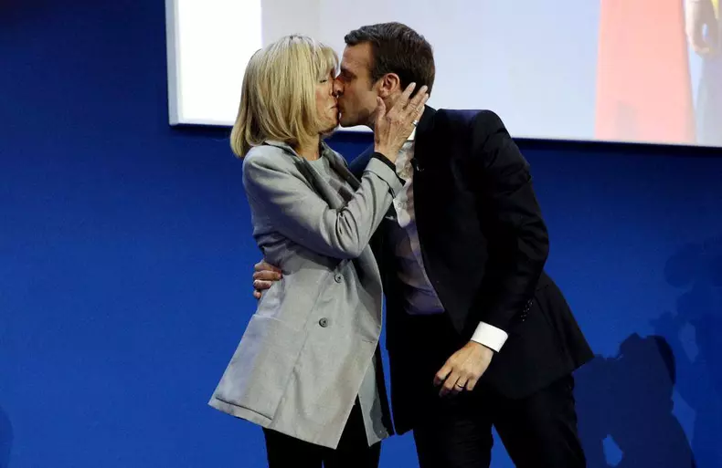 emmanuel și brigitte macron