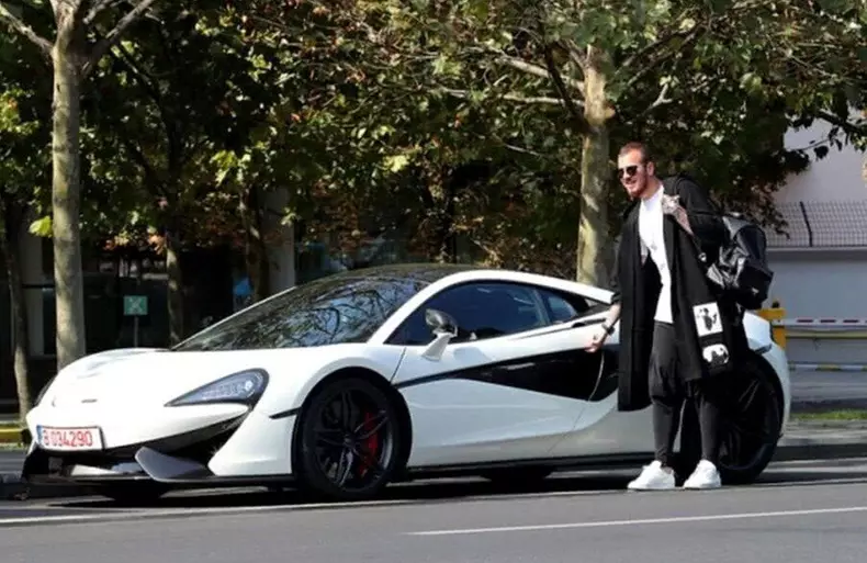 Denis Alibec McLaren
