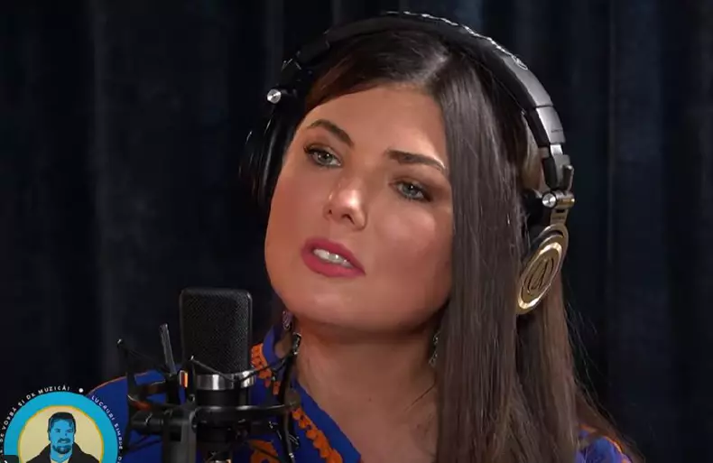 Paula-Seling-podcast-Horia-Brenciu
