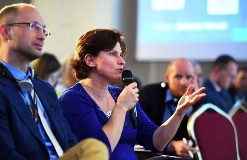 982929-roxana-maracineanu