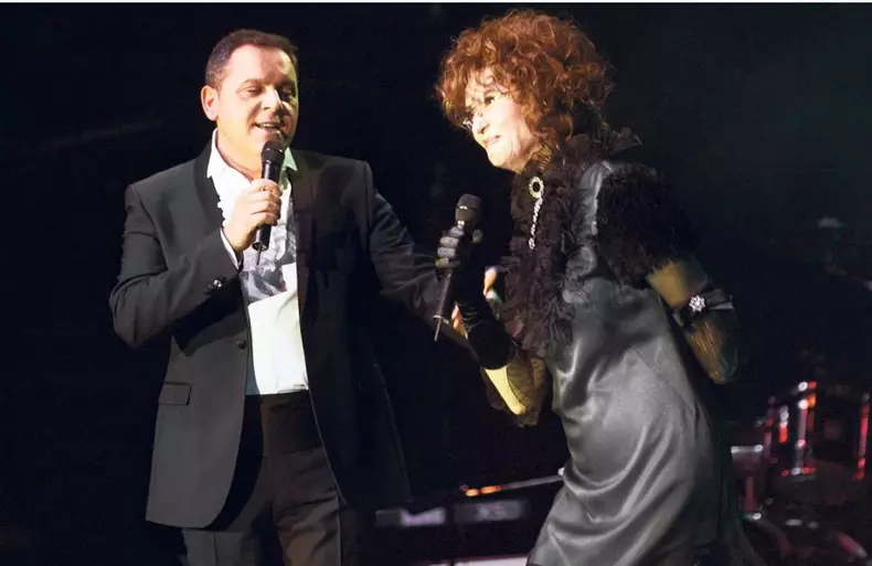 Ovidiu Komornyik angela similea 1